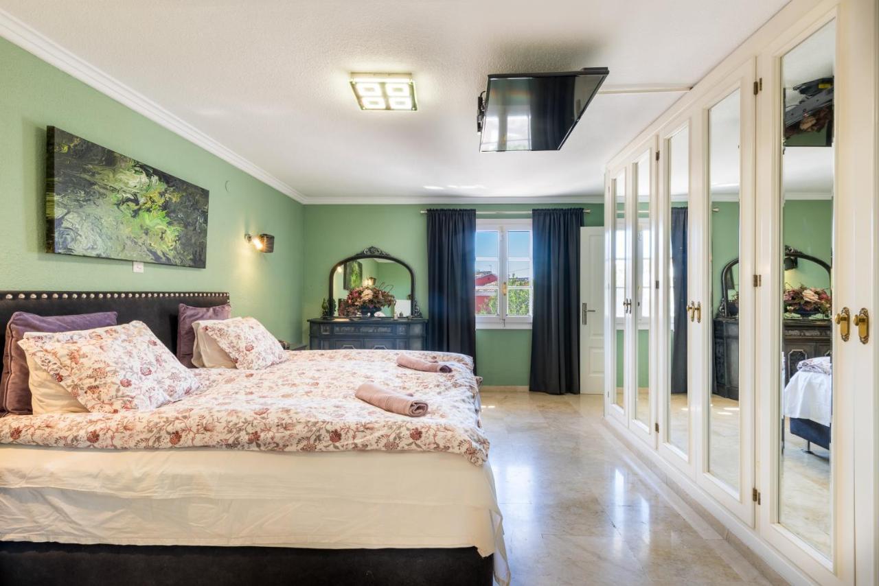 Villa El Coto فوينخيرولا المظهر الخارجي الصورة